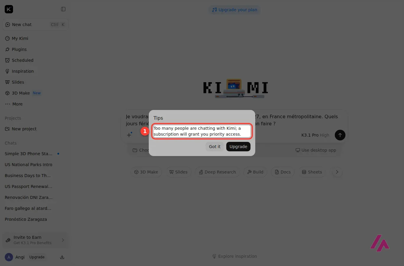 Fenêtre Tips de Kimi encadrée, indiquant que trop de personnes discutent avec Kimi et qu’un abonnement donne un accès prioritaire